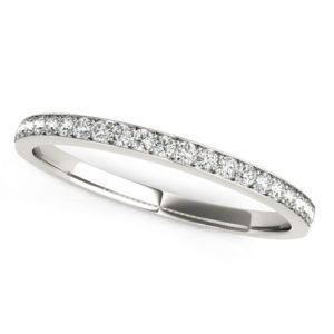 14k White Gold Prong Setting Round Diamond Wedding Band (1/5 cttw)